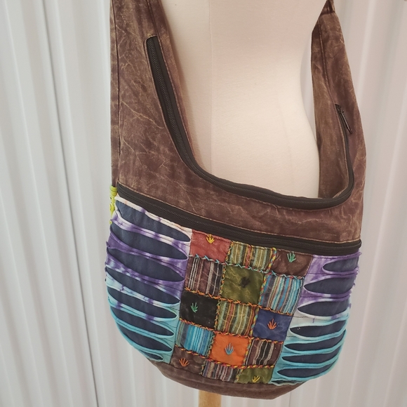 Handmade Crossbody bag w/ adjustable strap - Picture 1 of 10